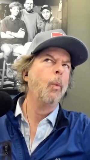 Dana Carvey Instagram - Traffic problems on the latest @superflypod with me and @davidspade  #comedy