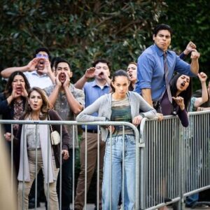 Dani Oliveros Instagram - Catch me as miss Pia on @swatcbs Season 7 opener next Fri, Feb 16 at 8pm and find out who got her so pressed 😤!! 🤍 on CBS and Paramount Plus :)
Photo cred @davinophotostudio !
Last slide shows how I felt on the set everyday 👀