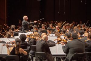 Daniel Barenboim Instagram - Wrapping up the 2023 @DivanOrchestra tour in Salzburg and Berlin: Last Thursday, Daniel Barenboim led the Orchestra and soloist Igor Levit (@igorpianist) in a performance at the @SalzburgerFestspiele, continuing a more than decade-long Divan tradition. The tour concluded on Saturday evening, when Daniel Barenboim, Igor Levit, and the Divan performed at the Waldbühne Berlin, offering a program of Beethoven and Brahms at the incredible outdoor venue.

Next up, Daniel Barenboim and the Divan Orchestra return to @BoulezSaal on August 26 & 27, performing Mozart's last three symphonies as part of Barenboim-Said Akademie's Edward W. Said Days 2023. 

Photo Credit: @manuelvacaphoto and Isabella Nadobny