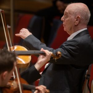 Daniel Barenboim Instagram - Daniel Barenboim leads the first concert of the @BarenboimSaidAkademie Orchestra, joined by Yamen Saadi and Michael Barenboim as soloists.
 
📸 Peter Adamik