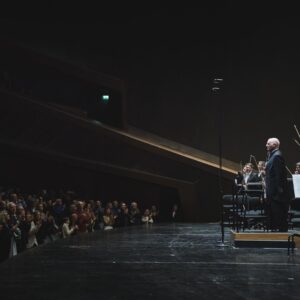 Daniel Barenboim Instagram - Daniel Barenboim leads a program of symphonic works by Beethoven at @MaggioMusicale. 

Photo Credit: Michele Monasta (@monasta_stagephoto)