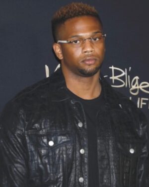 Daniel Bellomy Instagram - 🥶🥶🚨😤😡🔥#tbt My life Doc premiere #happyholidays #capricornseason #capricorn #mylife #thursday #amazonprime #amazonprimevideo
