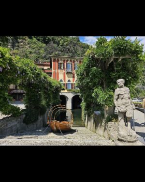 Daniel Brühl Instagram - A birthday to remember with my two friends @friederwittich and Benedict Wells at Museo Pezzoli, a magical hidden gem in Milano, Lago di Como visiting the Villa Erba Gastel Visconti where mighty Luchino Visconti lived and worked, a boat trip over the breathtaking lake… Grazie @guidotaroniphotographer and grazie @zegnaofficial, your elegance and kindness is infinite.