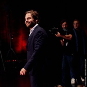 Daniel Brühl Instagram - My favorite festival of all in the city where cinema was born! Watching great films on a BIG screen together with 5000 people was just phenomenal!!! Listening to Alexander Payne at his inspiring masterclass, presenting one of Wim Wender‘s films and then hanging out with some beautiful friends gave me such a kick and motivation to go on making movies!!! Merci @irene_jacob_ & Thierry Frémaux, Merci @institut.lumiere, à bientôt Lyon et VIVA EL CINE ❤️🎥