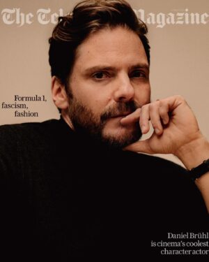 Daniel Brühl Instagram - That was a wonderful afternoon gentlemen! Utterly delighted, thank you! 

Photographer: @johnbalsom_studio 
Stylist: @davidpnolan 
Groomer: @tylerjohnstonhair 
Director of Photography: @andygreenacre_