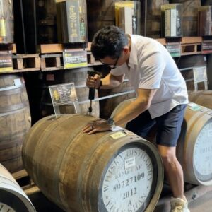 Daniel Dae Kim Instagram - Anyone who knows me well knows I like whiskey, so on a trip to Taiwan filled with many highlights, one of my favorites was an invitation to the @kavalanwhisky distillery in Yilan. From seeing the charring of the casks to opening a barrel and even making my own personal blend (hush now, single malt snobs!) I learned so much about whiskey making, and why #Kavalan has been making an award winning name for itself in the whiskey world. @andrewlee was the perfect host and it’s a visit I won’t soon forget. Cheers!

*This is not an ad. They just made me a fan :)