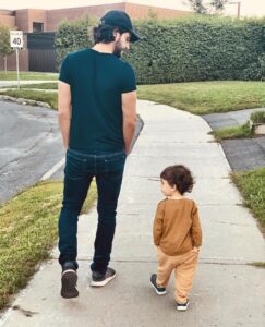 Actor Daniel Di Tomasso HD Instagram Photos and Wallpapers March 2021