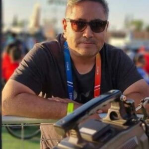 Daniel Fuenzalida Instagram - Por algo la vida nos cruzó Mauro querido , envió un abrazo al cielo y agradecer el poder haberte conocido , un tipo noble , agradecido , de buenos sentimientos, luchador y valiente , me acuerdo de 2 abrazos de tantos que nos dimos en el proceso uno en el funeral de mi papá y el otro en el festival de viña donde dejaste tu cámara y me fuiste a abrazar y felicitar por mi llegada a Tvn , gracias Mauro sé que el último tiempo estabas feliz!!! Abrazos al cielo y gracias siempre por tus palabras ! Vuelta alto Mauro más allá de donde pueda llegar un zoom……