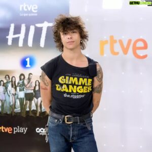 Daniel Grao Instagram - Tras dos temporadas enfocadas en el mundo de la educación, 'HIT' aborda la #SaludMental en los jóvenes.

Martes a las 23:55 h en La 1 y @rtveplay 

rtve.es/n/16180826