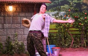 Daniel Henney Instagram - Was an HONOR to host the season finale of SNL Korea…a dream come true..let’s do it again next year!! “SNL 코리아 시즌4의 피날레를 호스트하게 되어 영광이었습니다. #꿈은이루어진다 다음 시즌에도 let’s go! “