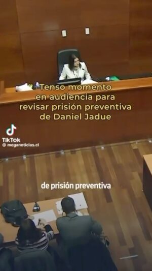 Daniel Jadue Instagram - (VIDEO) El actuar de la Jueza que se negó a recibir nuevos antecedentes y ratificó la desproporcionada medida cautelar contra el alcalde 
@danieljaduejadue 
 no actuó con imparcialidad. Vea y juzgue #JadueLibre #TodosSomosJadue
