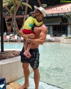Daniel MacPherson Most Liked Photos and Posts