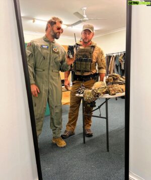 Daniel MacPherson Instagram - LAND OF BAD 🔥🔥🔥 ➡️

Now my Strike Back action & weapons training was swapped out for some proper acting gymnastics on Land of Bad - as well as a career best Mustache I think! 

Working for the second time opposite my Poker Face Co-Star & Director @russellcrowe & with the fantastic @chikathat, we spent the last few weeks of the Gold Coast shoot bringing the ship home in Studio. A killer script from @davidfrigerio & in the hands of @superswift - we jammed & worked up ideas as we went, and filmed into the night -  adding to the EPIC action that had already been shot with @liamhemsworth @hemsworthluke @rickywhittle & Milo. All led by a tireless, world class Aussie Crew. 

Yes I kept the hat. And the Mustache. 

LAND OF BAD - In cinemas Feb 16 🇺🇸 

GO VOLS
#landofbad #landofbadmovie