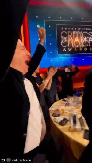 Daniel Moncada Instagram - @odenkirkstagram FINALLY. 

 #Repost @criticschoice with @use.repost
・・・
Congratulations to the cast of @bettercallsaulamc for winning BEST DRAMA SERIES #criticschoice #criticschoiceawards #bettercallsaul