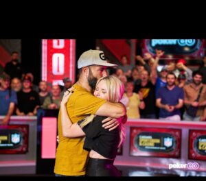 Daniel Negreanu Instagram - WOW, what a night! @dnegspoker finally got that 7th bracelet we all knew was coming. The 50k PPC is THE EVENT he wanted to win and he did it.

I saw a lot of people tear up last night and it just proves how many people are true fans. Core memory, right here. 🥺

I love you. ❤️ 

📸: @enriquemphoto 
@pokergo 
@wsop 
@ggpoker