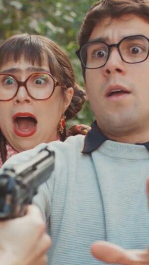 Daniel Rangel Instagram - #FAMÍLIAÉTUDO 📺 Depois de sofrerem um grave acidente, Guto e Lupita ficaram na mira de dois criminosos no meio da mata 😮 Tô em choque!
