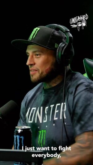 Daniel Rodriguez Instagram - NEW episode of #UNLEASHEDPodcast now playing with @D_Rod_UFC ▶️ #LinkInBio

Watch the full episode, playing now on the @MonsterEnergy Youtube channel 🔊

#MonsterEnergy #Podcast #UFC #YouTube #MMA