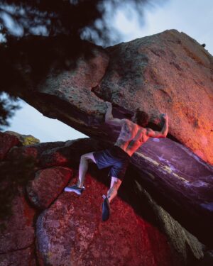 Daniel Woods Instagram - Multiverse (v14)

4th asc.
Stoked to see this thing through.
Injured inner thigh muscle, uncomfortably cold conditions, and sickness all hit at me while I had one objective in mind… finish multiverse. In the end everything worked out and patience always wins. Phenomenal piece of rock and moves… worlds best shit right here. 

Photos @bearcam

@thenorthface @thenorthface_climb @evolv_worldwide @organicclimbing @frictionlabs @physivantage