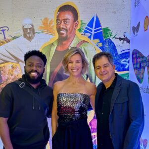 Daniela Galli Instagram - do lançamento de “How to be a Carioca” no @festivaldorio , que é sempre um oásis cultural. Parabéns, @ildasan !
A série tá bonita, divertida e sensível, e estréia dia 18 agora na Star . Direção artística de @carloshsaldanha , direção geral de @joanamariani , roteiro de Rodrigo Nogueira, com @seujorge e um super elenco brasileiro e internacional.
.
.
.
@starplusbr @merlejerome #howtobeacarioca