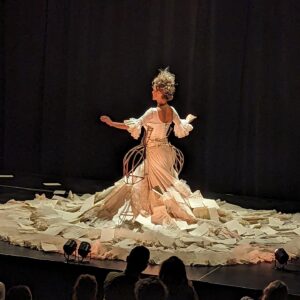 Daniela Galli Instagram - um gostinho da passagem de Nannerl Mozart por San Antonio
.
a little taste of Nannerl’s visit to San Antonio