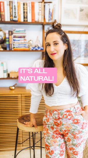 Daniella Rabbani Instagram - 🤰✨ Let’s stop judging other women for the choices they make doing the most NATURAL thing in the word - birthing a child. 

There is so much judgement these days around what women should and shouldn’t do with their bodies.

Childbirth is a FREAKING miracle - vaginal, C-section, at home, in hospital - it’s all amazing.

Let’s make sure to celebrate that instead of judging it. ✨🤰