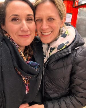 Daniella Rabbani Instagram - 😽😽And through it all we found connection, community and creativity. We found each other and for that I am endlessly grateful. Thank you to my friends who came to see Amid Falling Walls. I love you!!!! We close December 10 and if you can make it I’d love so much to see you there!😽😽
.
.
.
#actorlife #communityfirst #theaterkids #offbroadway
