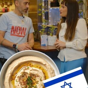 Daniella Rabbani Instagram - What happens when pro-Palestinian protesters tear down the Israeli flag 🇮🇱 from a NYC-based Israeli restaurant? We spoke with Maor, the owner of @hummuskitchennyc, who shared his experience of violence and vandalism after October 7th, simply for supporting Israel.

Hear his thoughts on these shocking incidents, the incredible support from the local Jewish community, and our review of his delicious hummus! 💙

#jewish #hummus #newyork #israel