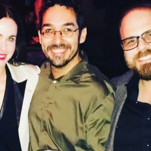 Danielle Bisutti Instagram - GOD OF WAR RAGNARÖK ONE WEEK COUNTDOWN!
Every day this week let's give our gratitude & acknowledgment to the brilliant, innovative & tireless #gamedevs @santamonicastudios 

DAY 7 - The (Inspired) Narrative Team led by Matt Sophos & Rich Gaubert shepherded by Cory Barlog - THANK YOU! 🙏🏻🙌🏻❤️

Speaking your words and living inside this world you've created has been an absolute honor. From GOW4 to Ragnarök the passion, detail, and care you've woven into these characters' journeys has been life-changing. You've bewitched me! 

#TeamFreya🦅❤️‍🔥⚔️ #freya  #falcon #thewingsfindme #godofwarragnarok #godofwar 

📸 @stefancolsondp 
💄 @goldiestarling 
💁🏻‍♀️ @serranostudiosla 
👗 @daniellebisutti 
Producers @miss_amberrain 
@perfecttimingprod