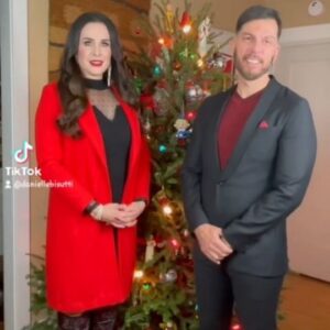 Danielle Bisutti Instagram - Merry Christmas Eve and Happy Holidays! 
Kyle and I arranged two American classic songs - a Christmas carol and a childhood favorite - to capture the merriment & magic of the Holiday Season. Sending greetings of comfort & joy to you and your loved ones!

#merrychristmaseve #merrychristmas2022 #merrychristmas #happyholidays #seasonsgreetings #Christmas #carols#holidaygift #christmassongs #christmascarols #silentnight #somewhereovertherainbow #harmony #medley#christmas2022