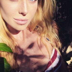 Danielle C. Ryan Instagram - Happy 4th of July!! 🎇🎇🎇🎇🎇🎇 #independenceday #america #4thofjuly #usa #malinois #agirlandherpup #americanflag #blueeyes #allamerican