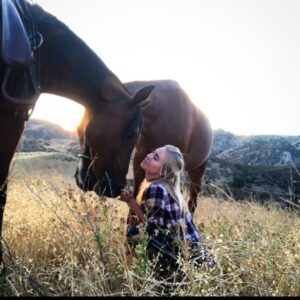 Danielle C. Ryan Instagram - “ A great horse will change your life. 
The truly special ones define it.”
🖤🌹🖤