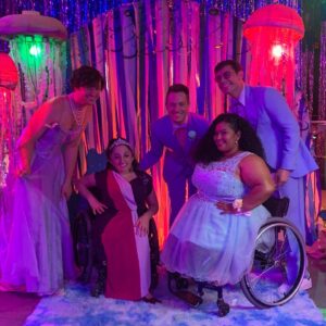 Danielle Perez Instagram - STREAMING NOW @specialnetflix ✨ Thank you @ryanoconn for making me a prom queen 💗💫✨ being on @netflix in such a groundbreaking show is a literal dream come true, thank you for making space for a fat Dominican bitch in a wheelchair ✨ I loved working with you @csj214 @instawhoree @lifeisshort_ @maxjenkinsyall @danringey @norsophocles & all The Crips ✨ I loved being bad, booked & busy with y’all in quar 💅🏾 can’t wait for us to dance again 💫