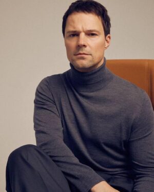 Danila Kozlovsky Instagram - #честно