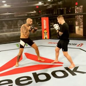 Danilo Marques Instagram - Some drills with my brother @marvinvettori