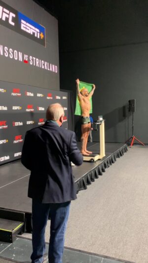 Danilo Marques Instagram - Suportando o processo ….. supporting the process