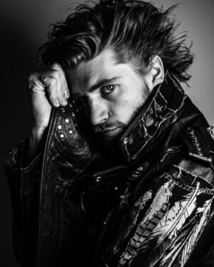 Danny Griffin Instagram - Am I dreaming? 
An Absolute pleasure to shoot with you @damon_baker 🤍🖤