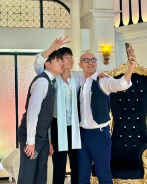 Danny Koo Instagram - Thank you for having me!!! 홍석천의 보석함!!! 💎
@tonyhong1004
@k_banseok