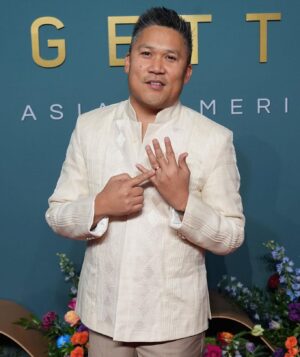 Dante Basco Instagram - An unforgettable night at the #UNFOGALA  first time hitting the carpet as a married couple! 

📷 @sthanlee 
👗  @theolivertolentino 
Makeup & hair @lizziescissorhands 

#uyghuralice
#actresslife
#acting
#womeninfilm
#womeninbusiness #loveyourself 

#love
 #instagood
#photooftheday
#beautiful
 #happy
#cute
#tbt (Throwback Thursday)
#fashion
#food
#travel