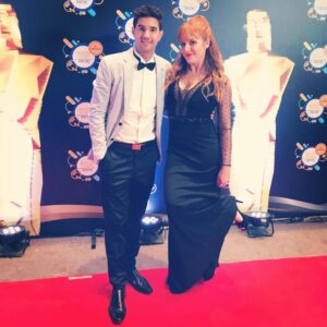 Dany Martins Instagram - Que placer volver a trabajar con vos @caritoiba la previa de los #martinfierrodigital para @cronicatelevision @cronicaweb Volvió la dupla que revolucionó @disneychannel_la durante muchos años! Que todos te digan “sos mi infancia” no tiene precio! Espero que sea el comienzo de una nueva etapa! Gracias @lolimiraglia por confiar en nosotros! Siempre! Que equipazo!!! Vamos por mas!!! #vuelveladupla #cronica #disney #martinfierro #zappingzone #zappingzoneforever