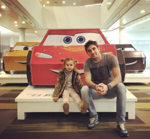 Dany Martins Instagram - Como siempre visitando #WaltDisneyCompany para ver el estreno de #cars3 muy bien acompañado! Muy pronto en los cines! #YaViene #cine Look @martinaditrento_oficial @gbay_oficial @guillecasinghino