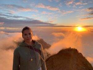 Danyelle Wolf Instagram - KAUAI, HAWAII❤️Beautiful views with beautiful people! This place will always have a piece of my heart! #kAuai #hawAii #napalicoast #kalalaulookout #ridgehike