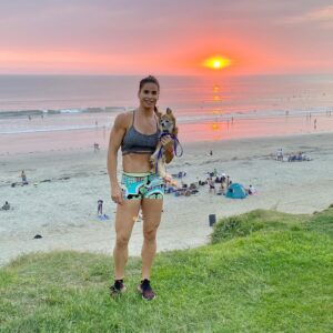 Danyelle Wolf Instagram - A girls best friend ;) 🐺 🦊 #pacificbeach