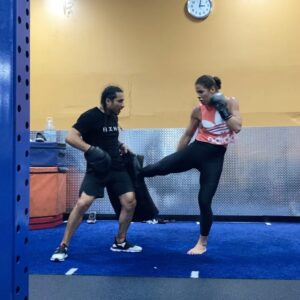 Danyelle Wolf Instagram - ADAPT AND ADJUST! If you’re injured work something else, if your friends don’t want to train, train anyway, if you’re bleeding, tape it up, if it hurts, don’t do that again and keep going!!! 😂😂 Being injured sucks but there ways to train around it and to stay positive. So many things to work on always!!! Thanks for following my journey WOLFPACK! #perseverance