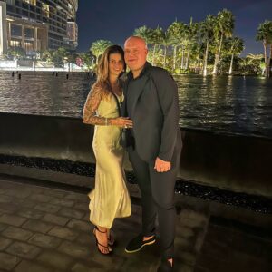 Daphne van Gerwen Instagram - 𝗗𝗜𝗡𝗡𝗘𝗥 𝗧𝗜𝗠𝗘 🍽️ Having a nice dinner at a fantastic Greek restaurant Estiatorio Milos Dubai! 🌊
