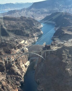 Daphne van Gerwen Instagram - Wat hebben wij vandaag een super mooie helikopter vlucht gehad! #grandcanyon