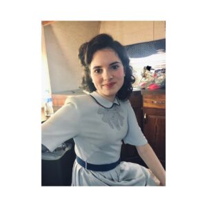 Darci Shaw Instagram - thinking I’m a husky in between putting contacts in 🌈 #judy #judygarland #judythefilm