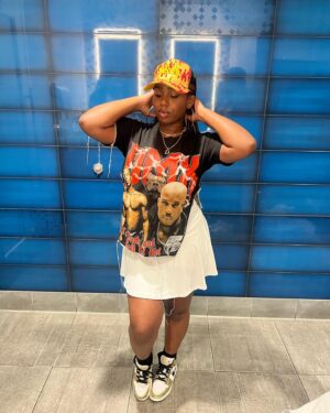 Daria Johns Instagram - Top Golf… Top This💥
•
•
#daria #dariajohns #pictures #vondutch #byanymeans #outfit #topgolf #explore #explorepage #jordans #blackgirl