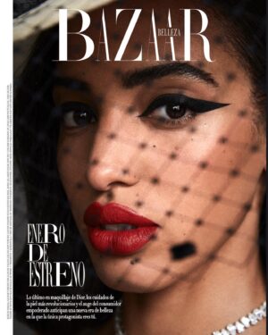 Dariam Coco Instagram - @harpersbazaares dedica su número de enero al cine y estoy muy feliz de haber participado de la mano de @diorbeauty , cuidándome tanto como siempre💕

Gracias al equipazo;
@rociorramos 
@hrhdiegogrimaldi 
@kleykafe 💘
@cramtalent 🖤