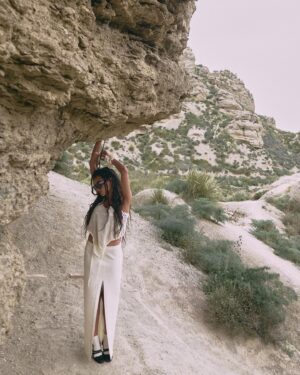 Dariam Coco Instagram - 🤍 spring must 🤍 
@mango #mangogirls #publi