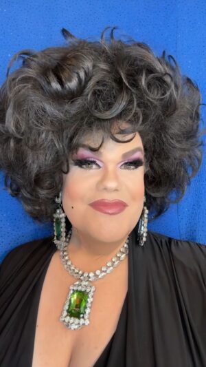 Darienne Lake Instagram - The Grande Dame of all Mother Energy!  Elizabeth, your continuous commitment and endless efforts have not only touched, but actually saved countless lives.  However you define Motherhood, embrace yours wholeheartedly this upcoming Mother’s Day!

#mothersday #elizabethtaylor